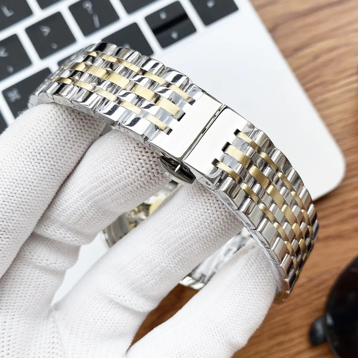 Omega Black Diamond Two-Tone - Hình 3